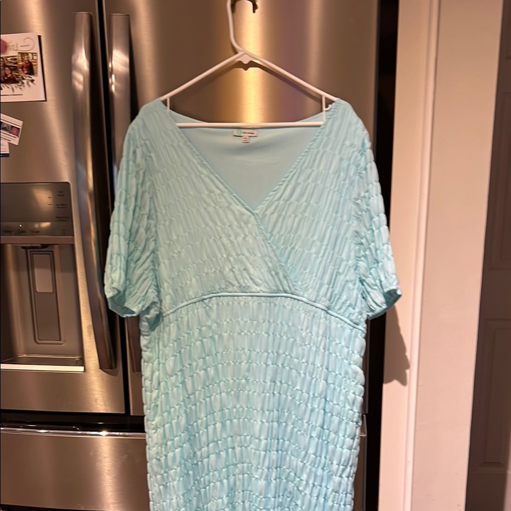 Chic Light Blue V-Neck Dress more of a baby blue